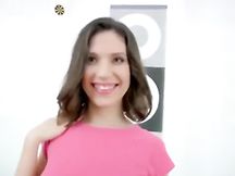 Giovane mignotta russa sodomizzata