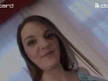 Bruna col pancione scopata con creampie