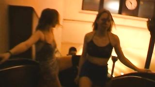 Video porno - sesso a tre con troie latine