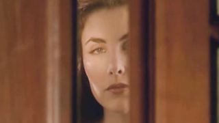 Video porno - asiatica fa pompino mentre si sditalina