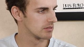 Donna matura figa leccata con grosso clitoride