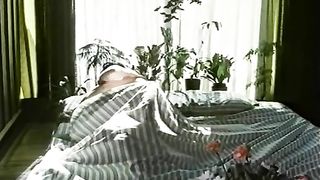 Video porno - bionda e bruna fanno sesso orale