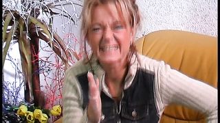 Video porno - donna scopa con il vicino di casa