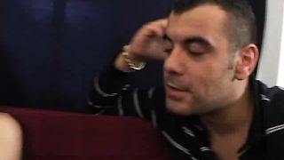 Moglie affamata ciuccia cazzo