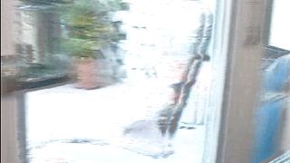 Video porno - brasiliana inculata e sborrata nel culo