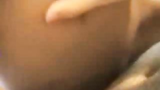 Brunetta chiavata e sborrata in faccia