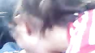 Super bocchino amatoriale in auto