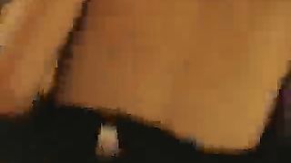 Ragazza figa eccitata fa sesso hard amatoriale