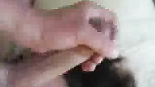 Moglie lecca cazzo enorme del marito