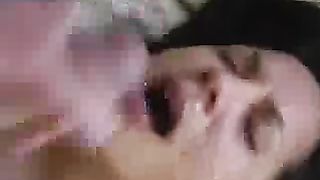 Moglie lecca cazzo enorme del marito