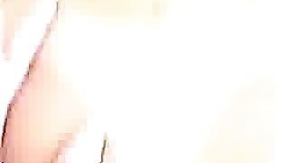 Fidanzata scopata e sborrata sul culo