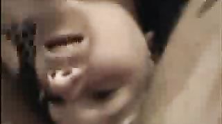 Fidanzata succhia grosso cazzo