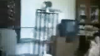 Donna matura fa sesso hard con giovane uomo