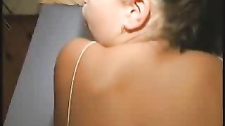 Video porno - bionda tettona figa e culo rotto