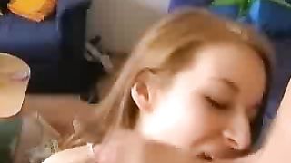 Sexy porcellina scopata a pecorina