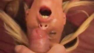 Amante bionda fottuta nella fregna