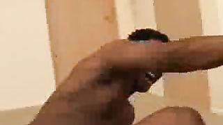 Video porno - ragazza tailandese chiavata da africano