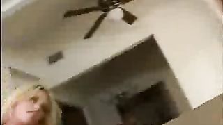 Video porno - scopata a tre con donne tettone