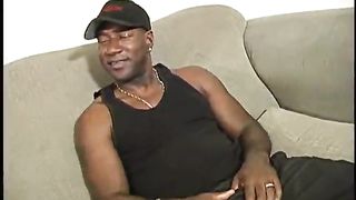 Troia mangia cazzi neri