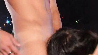 Video porno - casalinga insoddisfatta