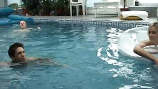 Anteprima del video: Pompino fatto in casa