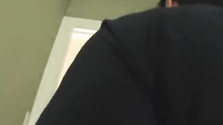 Anteprima del video: Giovane ragazza bella pompinara