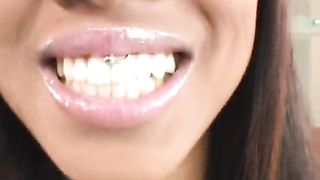 Video porno – pornostar Lily Thai