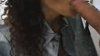 Video porno – pompino da figa marocchina