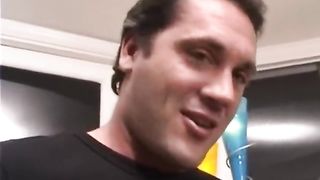 Calda bionda tettona amatoriale