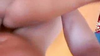 Casalinga sborrata in faccia