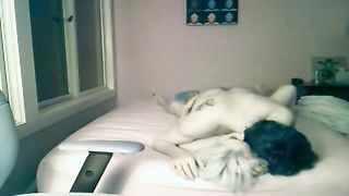 Pompino da bionda zoccola tatuata