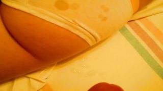 Sborra sulla fidanzata addormentata