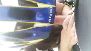 Pompino con sborrata all'aperto