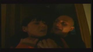 Costretta a dare bocca figa e culo