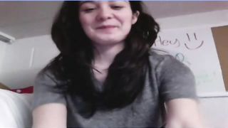 Teen tettona gnocca in cam