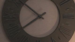 Bionda ingorda spanata in tutti i buchi