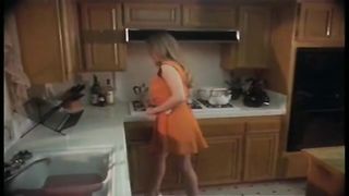 La figa di Moana Pozzi sfondata da un negro