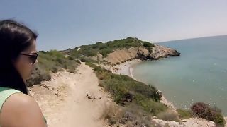 Valentina Nappi fa sesso in spiaggia