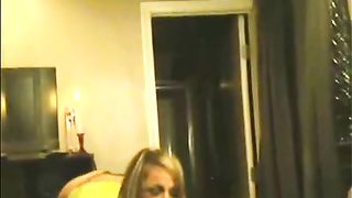 45enne moglie ubriaca fa un soffocone al marito