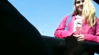 Puttana da strada mi fa una sega