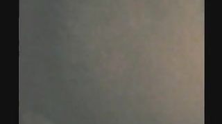 Coppia milanese fa sesso in auto di notte