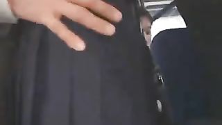 Studentessa giapponese abusata sul bus