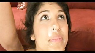 Bukkake con troia cilena