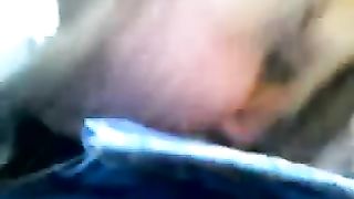 Pompino al compagno di classe a Bologna