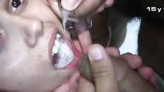 Bukkake party con ingoio di sborra a litri