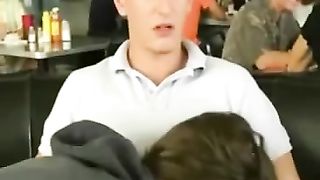 Anteprima del video: Pompino al McDonald's