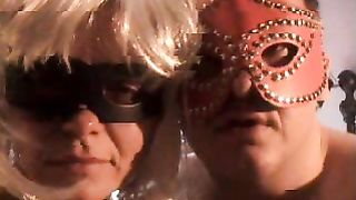 Anteprima del video: Luca e Gina i due scopamici esibizionisti