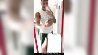 Puttanella italiana se la spassa col bisex di turno