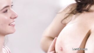 Big tit hotties sharing Latina pussy in threesome