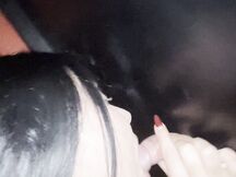 la mia piccola che ingoia al gloryhole